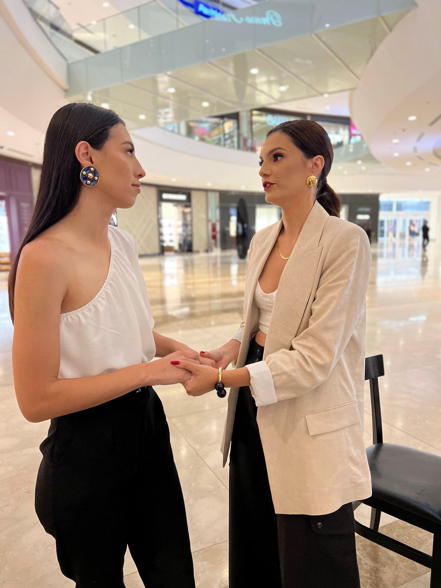 Consultora Estrategista de Imagem em atendimento